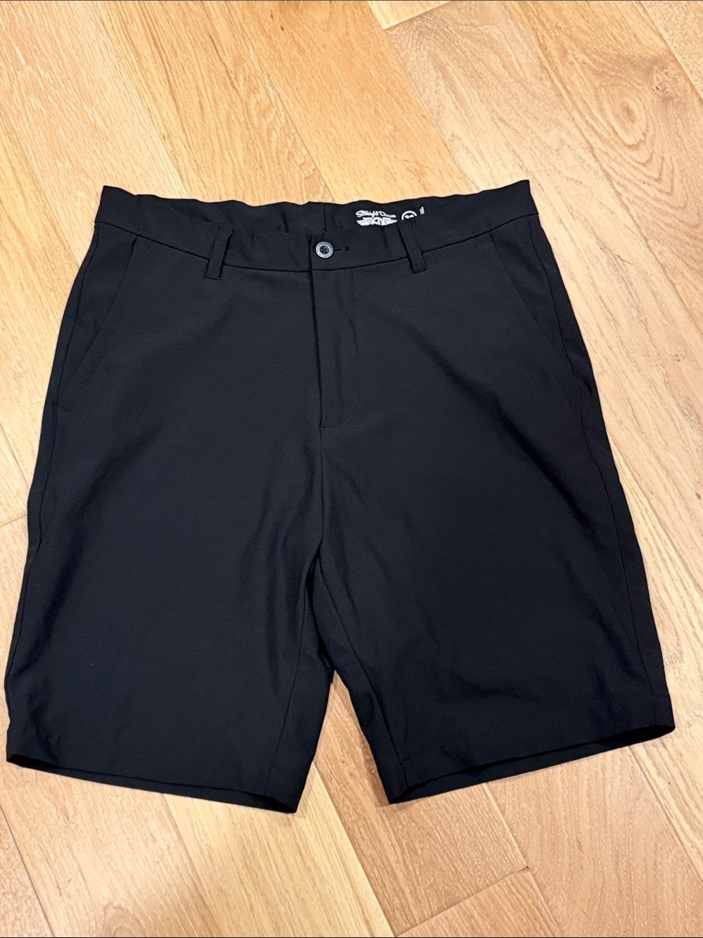 Straight down Black Flat-Front Casual golf Shorts 32